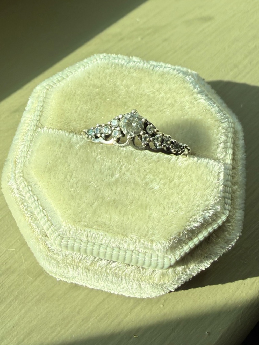 Pandora FAIRYTALE TIARA Ring Cubic Zirconia